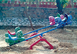4 Seater Horse See Saw - SS06
